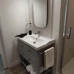Le 3*